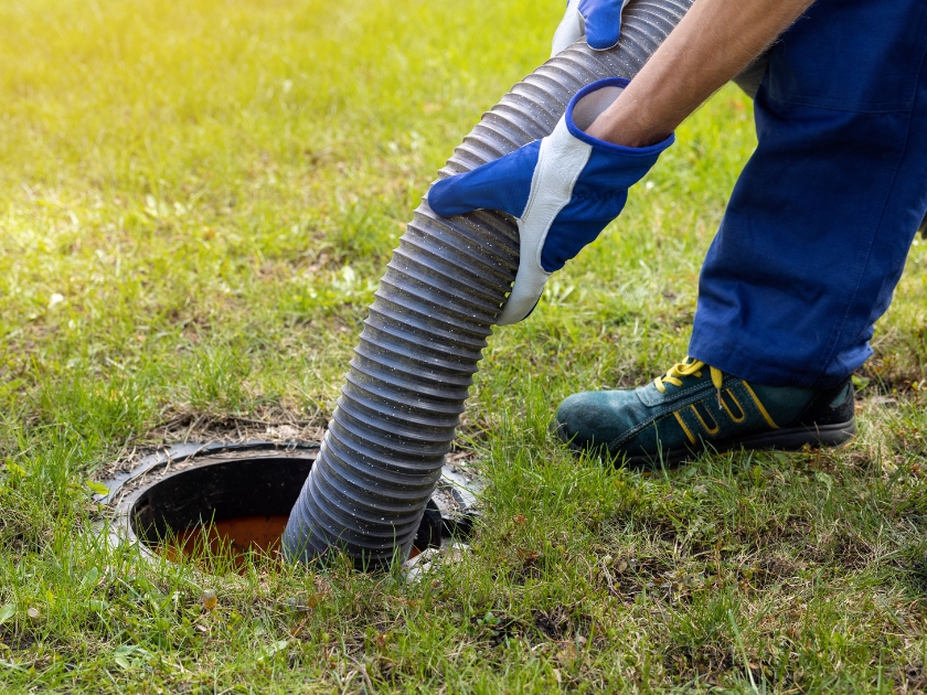 Dịch vụ hút hầm cầu tại Quảng Ngãi giá rẻ